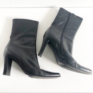 Via Spiga Made In Italy Black Leather Heeled Zip Boots Size 6